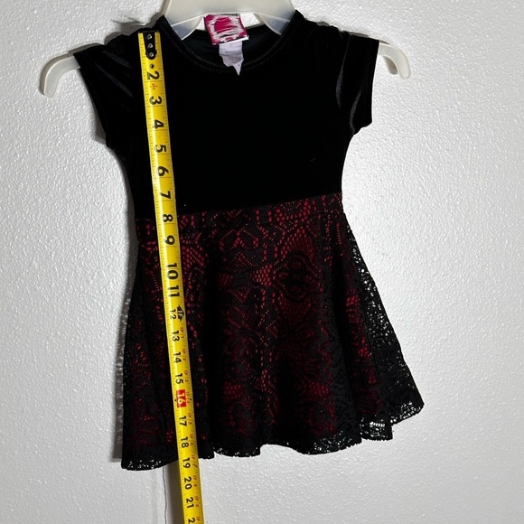 Dream girl Black/Red Holiday toddler girl Dress Size 3T - Picture 6 of 7